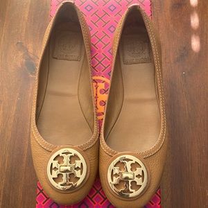 Tory Burch flats